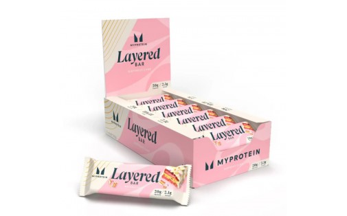 MyProtein Layered BAR (60 g, birthday cake)